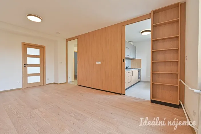 Pronájem bytu 3+1, Brno, Polní, 77 m2