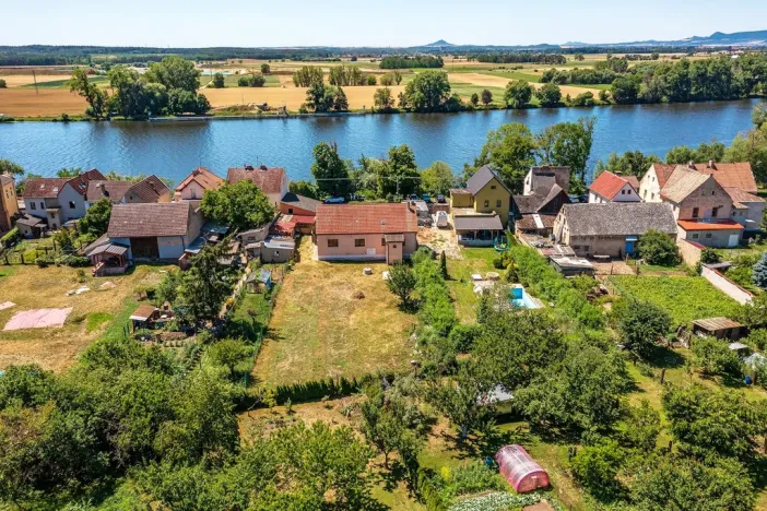 Prodej rodinného domu, Křešice, Pražská, 117 m2