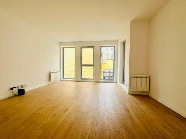 Pronájem bytu 2+kk, Praha - Vinohrady, Varšavská, 56 m2