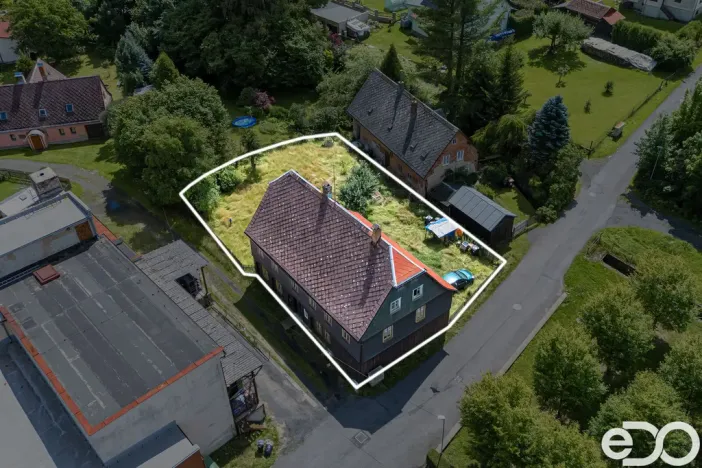 Prodej vícegeneračního domu, Mikulášovice, 288 m2