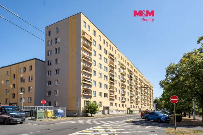 Prodej bytu 3+1, Teplice - Trnovany, U Červeného kostela, 79 m2