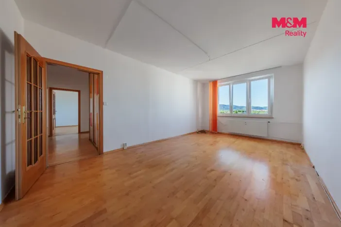 Prodej bytu 3+1, Sokolov, Švabinského, 83 m2