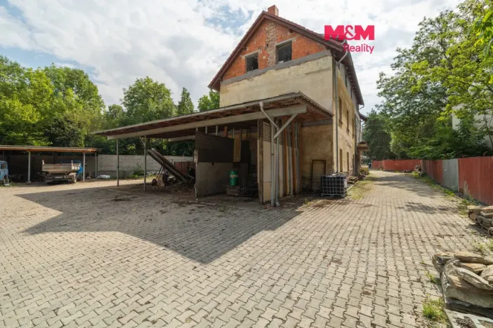 Prodej rodinného domu, Čáslav - Čáslav-Nové Město, 420 m2