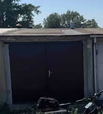 Prodej garáže, Hodonín, 18 m2
