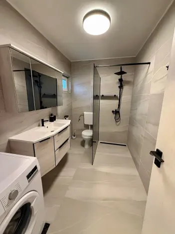 Prodej rodinného domu, Medulin, Chorvatsko, 131 m2