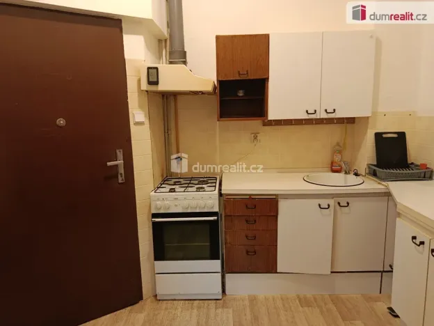 Pronájem bytu 1+kk, Praha - Liboc, Nová Šárka, 28 m2