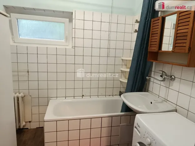 Pronájem bytu 1+kk, Praha - Liboc, Nová Šárka, 28 m2