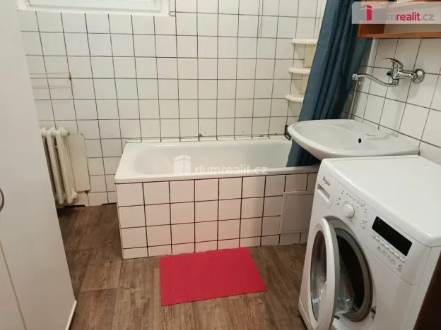 Pronájem bytu 1+kk, Praha - Liboc, Nová Šárka, 28 m2