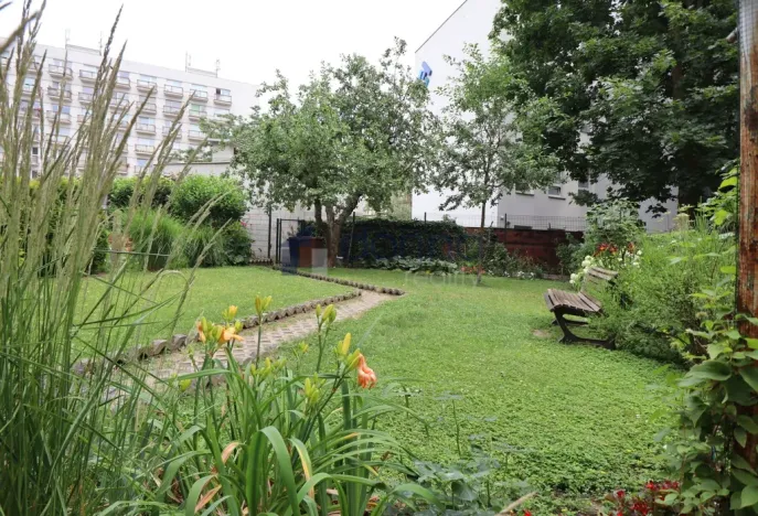 Pronájem bytu 1+kk, Praha, Podbabská, 28 m2