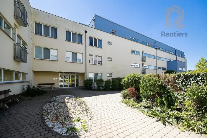 Prodej bytu 3+kk, Praha - Hostavice, U Hostavického potoka, 64 m2