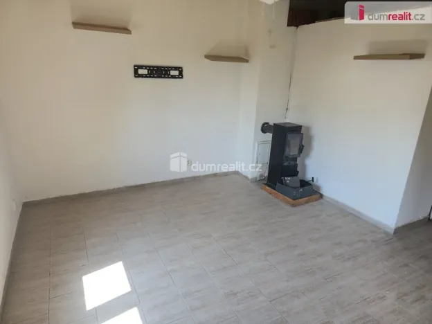 Prodej rodinného domu, Vinařice, 140 m2