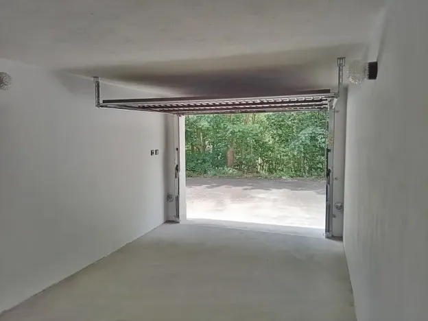 Pronájem garáže, Jablonec nad Nisou, Finské domky, 17 m2
