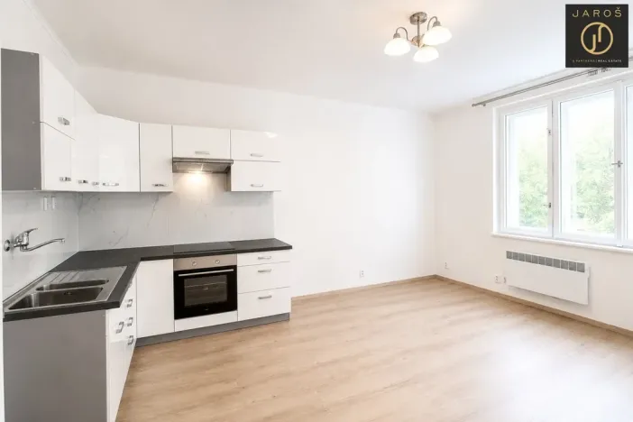 Pronájem bytu 2+kk, Praha - Strašnice, Nad Primaskou, 55 m2