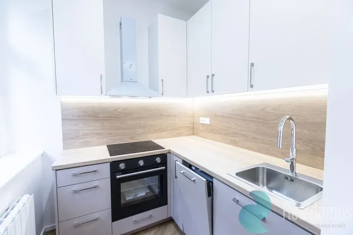 Pronájem bytu 2+kk, Praha - Vinohrady, Moravská, 56 m2