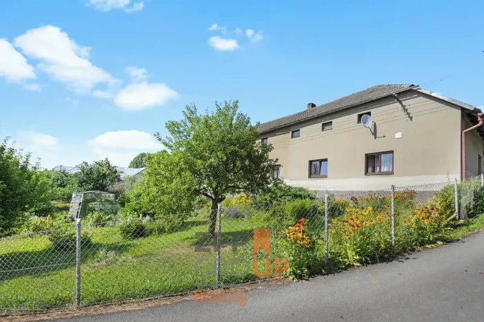 Prodej rodinného domu, Korouhev, 300 m2