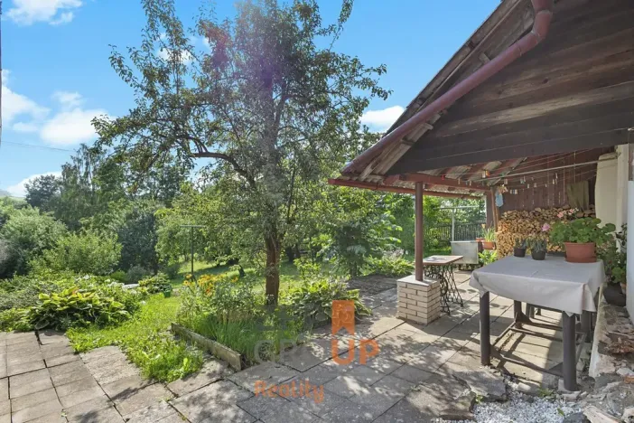 Prodej rodinného domu, Korouhev, 300 m2