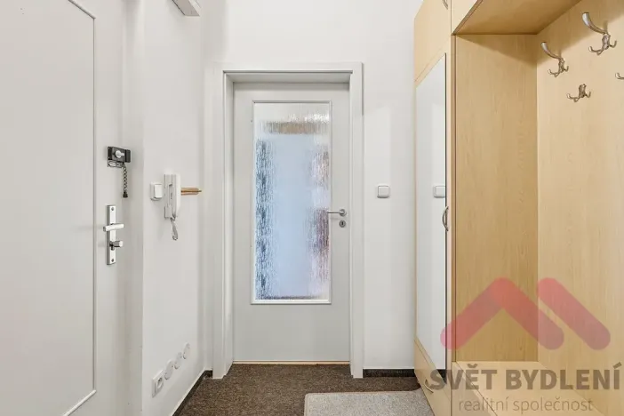 Pronájem bytu 2+kk, Praha - Krč, Tavolníková, 51 m2
