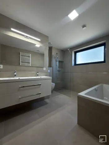 Pronájem bytu 4+kk, Srubec - Stará Pohůrka, 106 m2