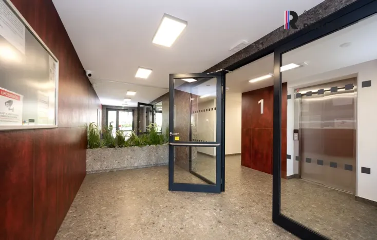 Pronájem bytu 1+kk, Zlín - Příluky, Boněcký rybník, 27 m2