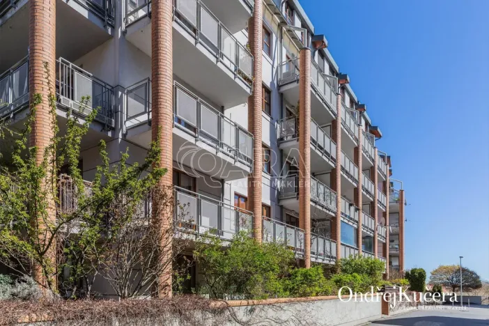 Pronájem bytu 2+kk, Praha - Dejvice, Heinemannova, 66 m2
