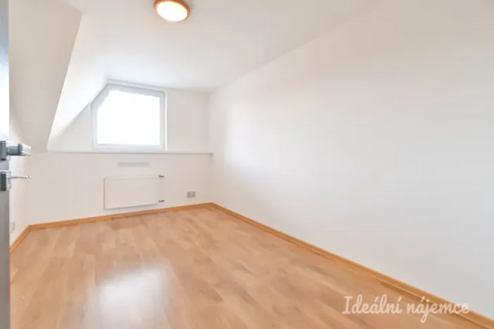 Pronájem bytu 5+1, Ořechov, Polní, 150 m2