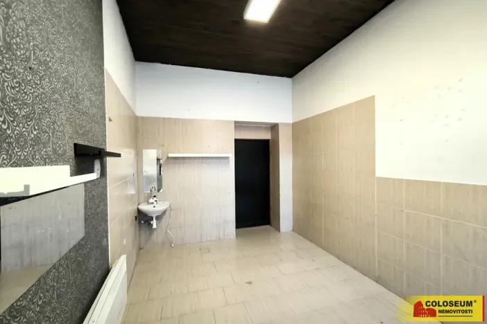 Pronájem obchodního prostoru, Boskovice, 27 m2