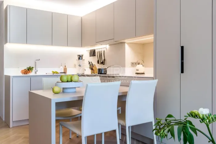 Pronájem bytu 2+kk, Praha - Malá Strana, Újezd, 51 m2