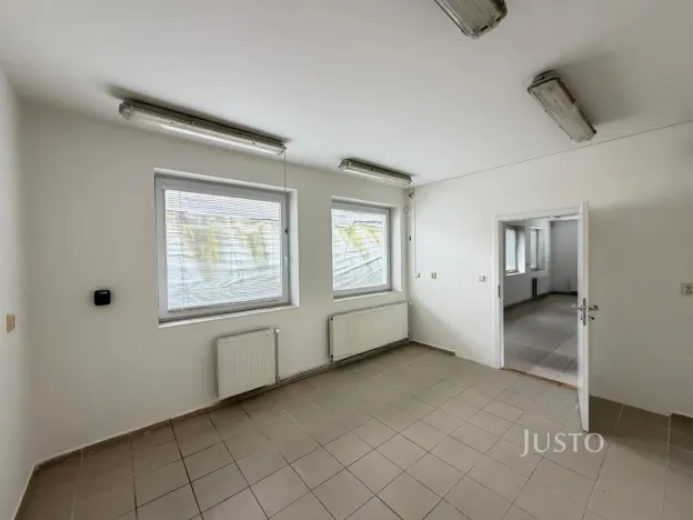 Pronájem výrobních prostor, Jablonec nad Nisou - Rýnovice, Ladova, 85 m2