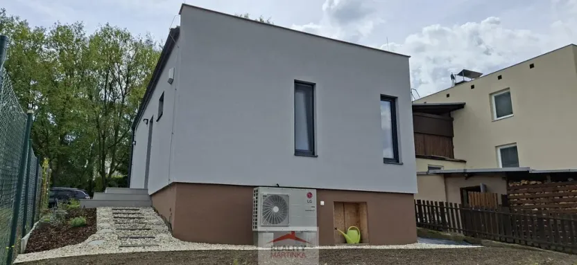 Pronájem rodinného domu, Valašské Meziříčí, 28. října