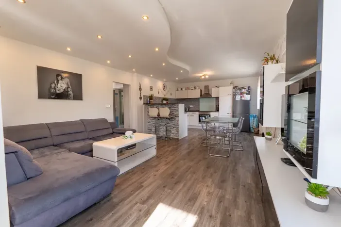Prodej rodinného domu, Klatovy, Korálkova, 210 m2