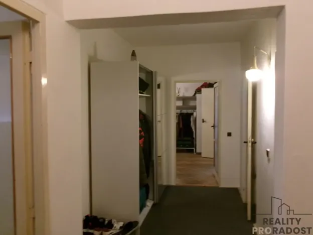 Pronájem bytu 3+1, Brno, Loosova, 66 m2