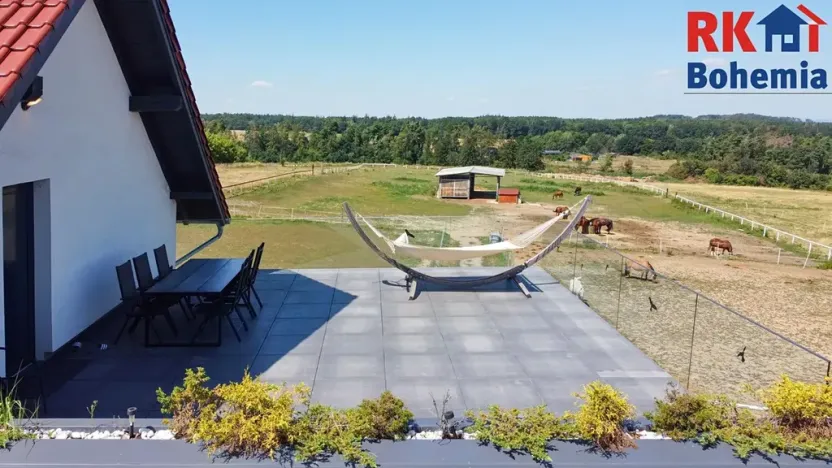 Pronájem bytu 4+kk, Doubravčice, K Jízdárně, 184 m2