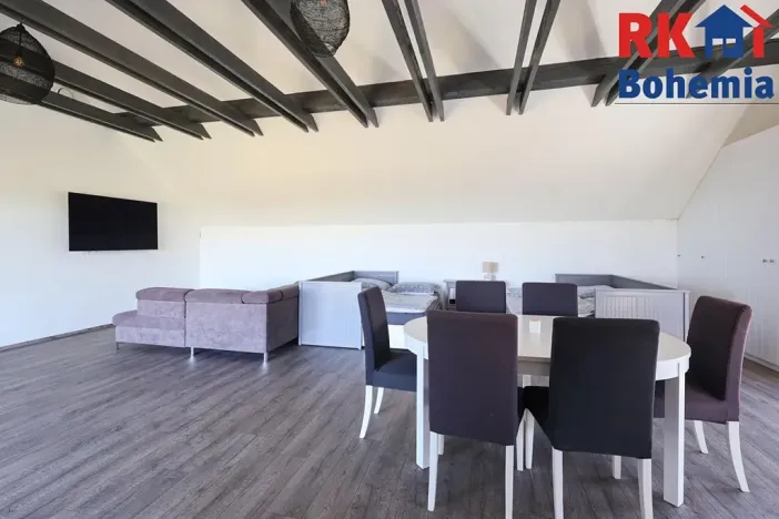 Pronájem bytu 4+kk, Doubravčice, K Jízdárně, 184 m2