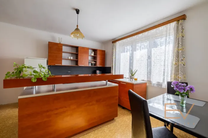Prodej rodinného domu, Nové Strašecí, Mšecká, 216 m2