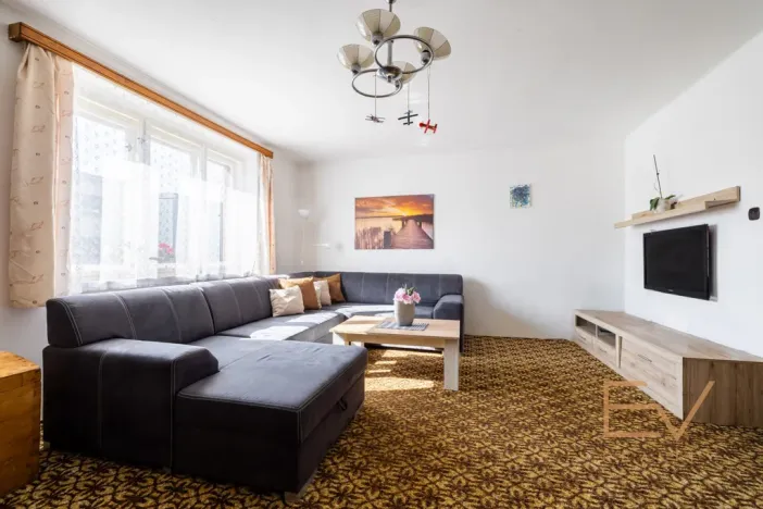 Prodej rodinného domu, Nové Strašecí, Mšecká, 216 m2