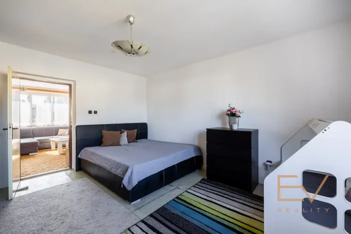 Prodej rodinného domu, Nové Strašecí, Mšecká, 216 m2