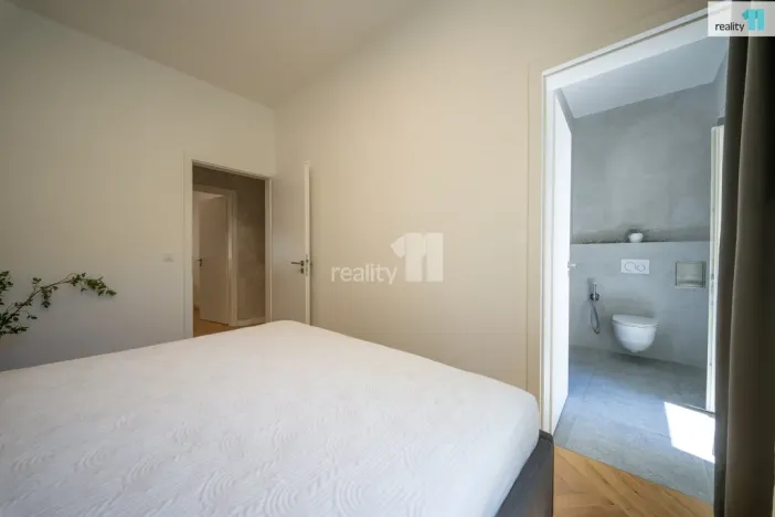 Prodej bytu 3+kk, Praha - Vršovice, Charkovská, 82 m2