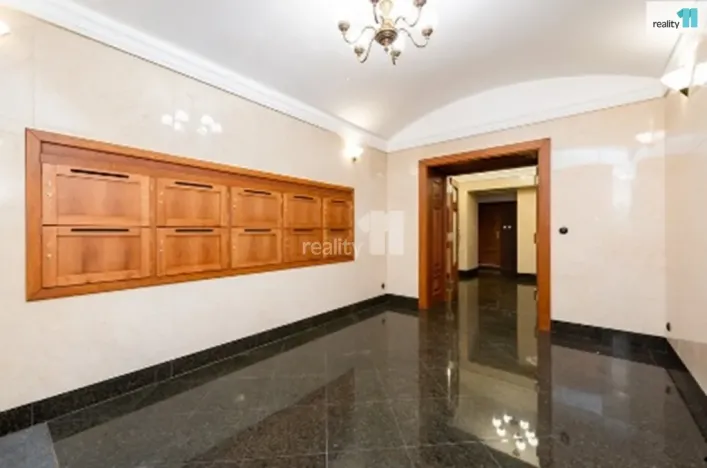 Prodej bytu 3+kk, Praha - Vršovice, Charkovská, 82 m2