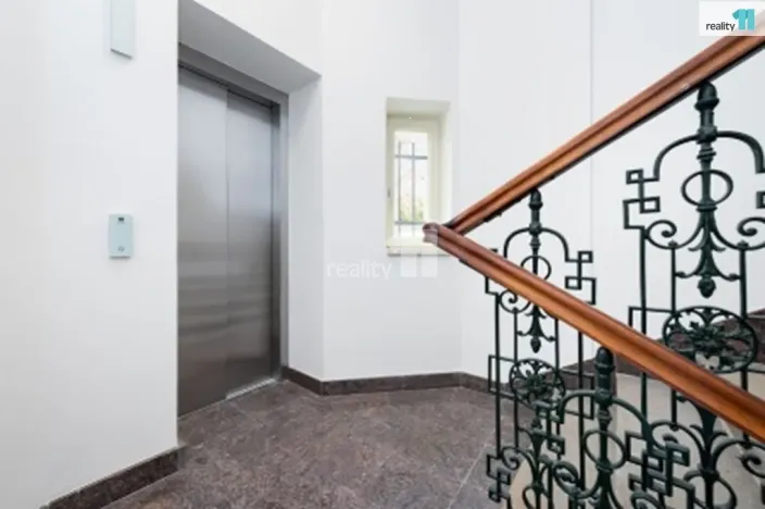 Prodej bytu 3+kk, Praha - Vršovice, Charkovská, 82 m2