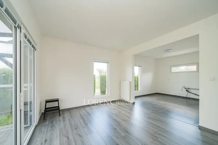 Prodej rodinného domu, Polerady, 83 m2