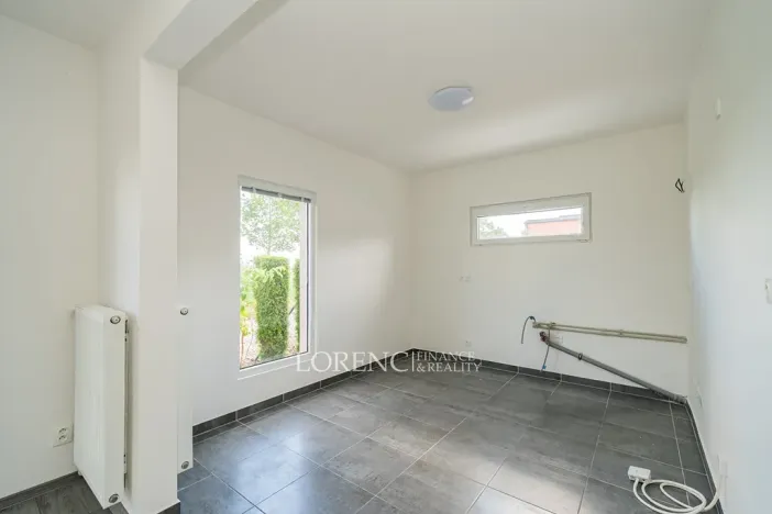 Prodej rodinného domu, Polerady, 83 m2