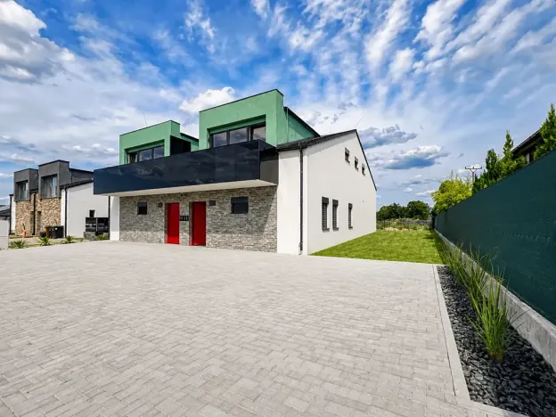 Prodej bytu 4+kk, Včelná, 110 m2