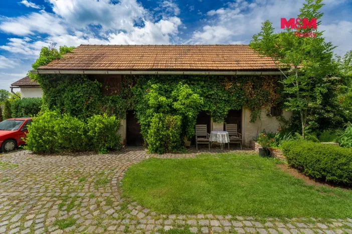 Prodej rodinného domu, Kněžmost - Koprník, 250 m2