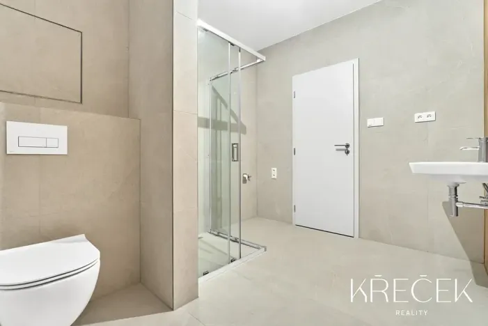 Pronájem bytu 1+kk, Třebíč, Modřínová, 37 m2