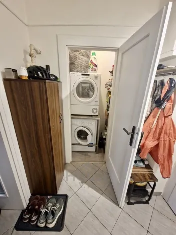 Pronájem bytu 2+kk, Praha, Na hroudě, 47 m2