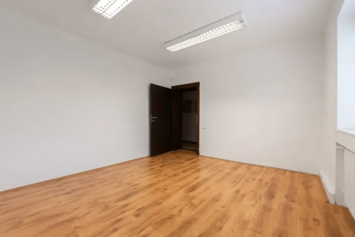Pronájem obchodního prostoru, Most, Mikoláše Alše, 18 m2