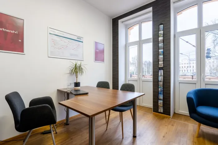 Pronájem kanceláře, Teplice, Masarykova třída, 76 m2