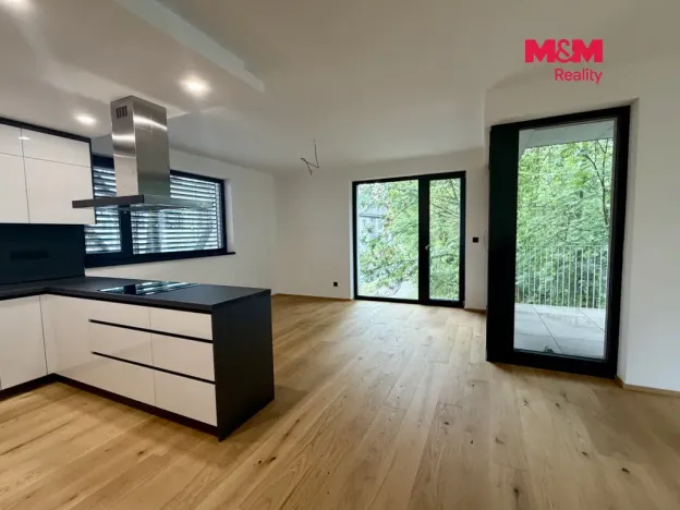Pronájem bytu 3+kk, Pardubice - Bílé Předměstí, Husova, 92 m2