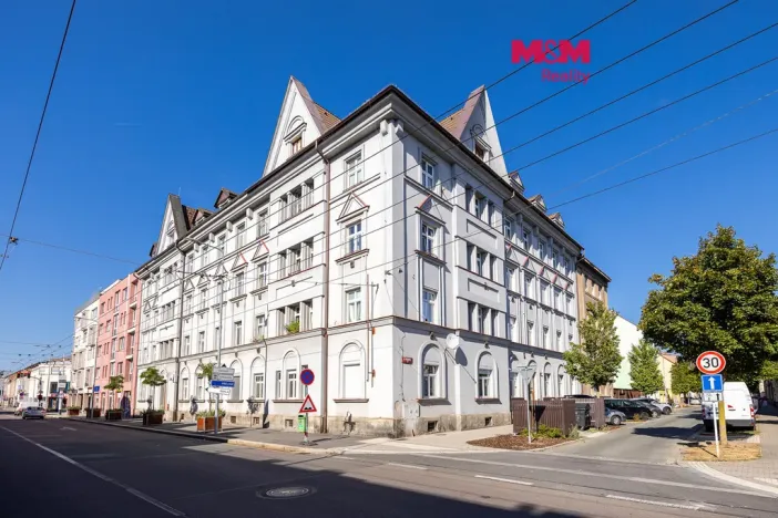 Prodej bytu 3+1, Pardubice - Zelené Předměstí, K Višňovce, 97 m2