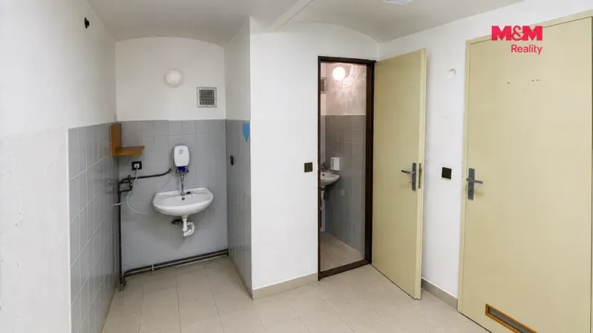 Pronájem obchodního prostoru, Litomyšl - Litomyšl-Město, Šmilovského, 40 m2